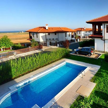 Generaator House Villa Aheloy Exterior photo