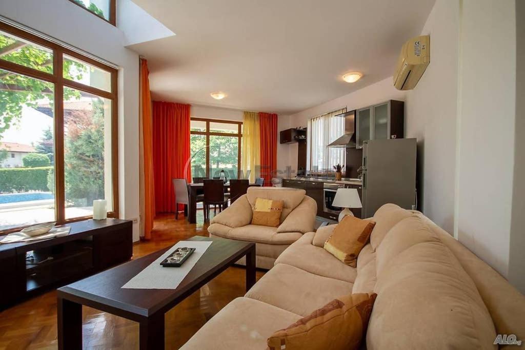 Generaator House Villa Aheloy Exterior photo