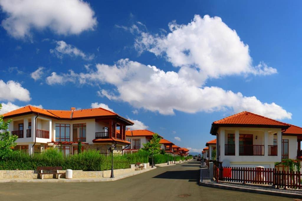 Generaator House Villa Aheloy Exterior photo